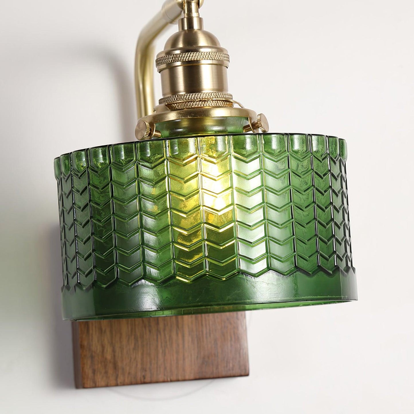 Camela Wall Lamp | Rustic Green Glass & Wood Sconce | Fish Scale Art Glass Lighting | E26/E27 LED or Incandescent | Living Room Bedroom Hallway