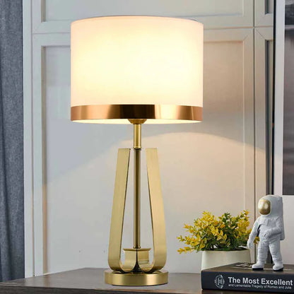 Modern Cone Table Lamp - Nocturel