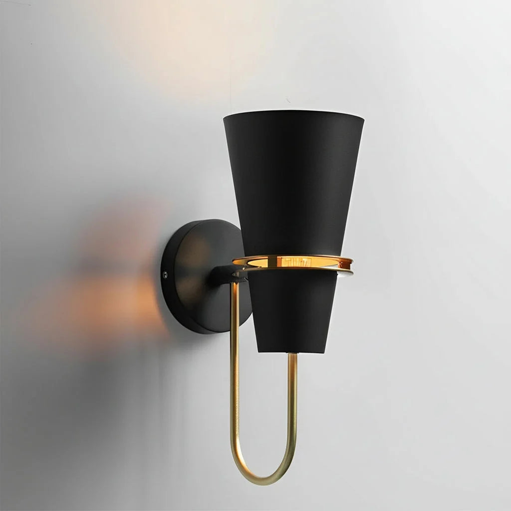 Freyza - Modern Nordic Creative Iron Wall Sconce – Minimalist Matte Metal Wall Lamp (E26/E27)
