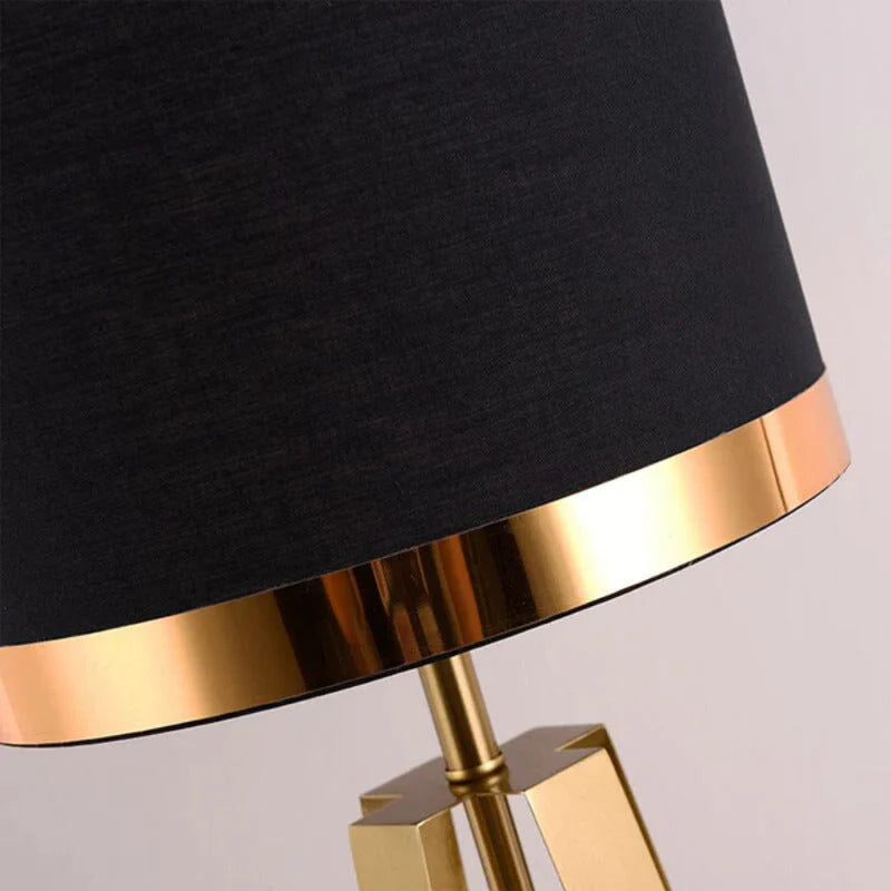Modern Cone Table Lamp - Nocturel