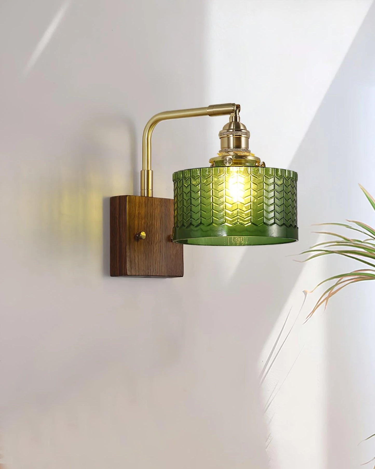 Camela Wall Lamp | Rustic Green Glass & Wood Sconce | Fish Scale Art Glass Lighting | E26/E27 LED or Incandescent | Living Room Bedroom Hallway