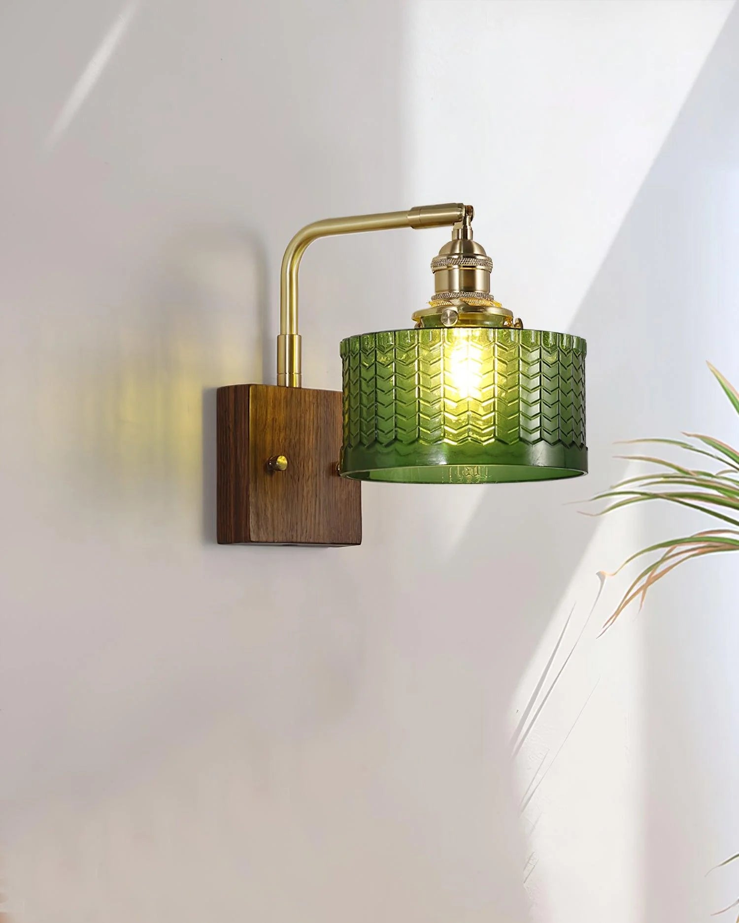 Camela Wall Lamp | Rustic Green Glass & Wood Sconce | Fish Scale Art Glass Lighting | E26/E27 LED or Incandescent | Living Room Bedroom Hallway