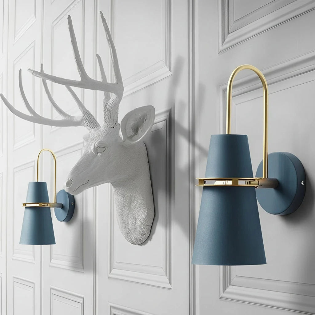 Freyza - Modern Nordic Creative Iron Wall Sconce – Minimalist Matte Metal Wall Lamp (E26/E27)