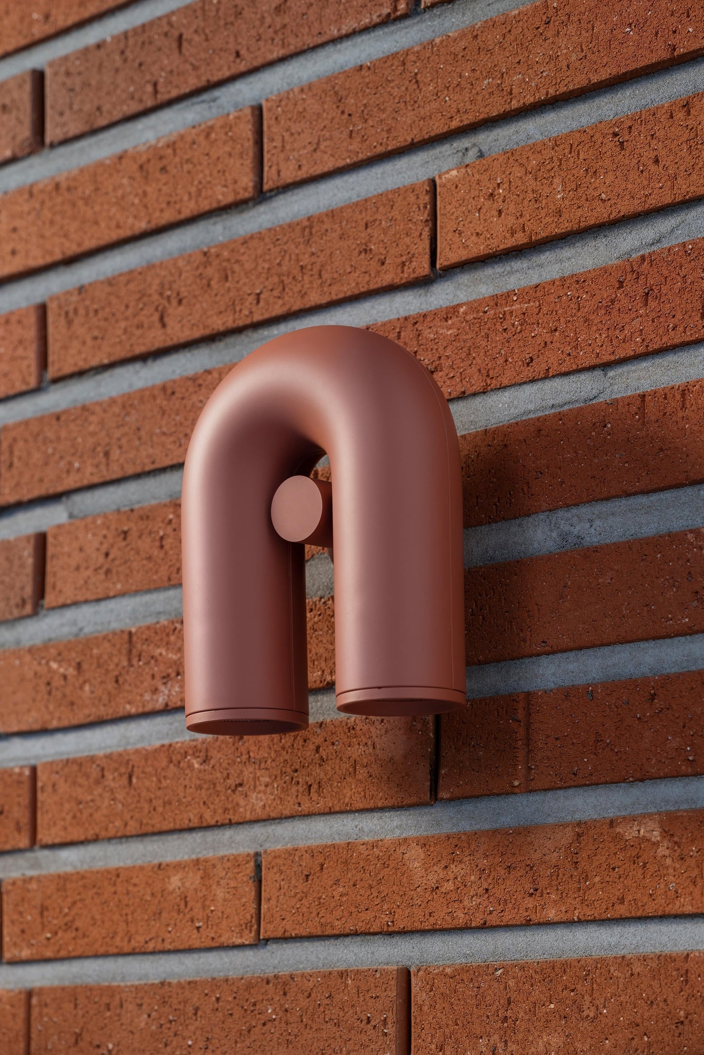 Modern Circus Wall Lamp Adjustable U-Shaped Design | Integrated LED 3000K–6000K | Aluminum & ABS | Indoor Decorative Lighting