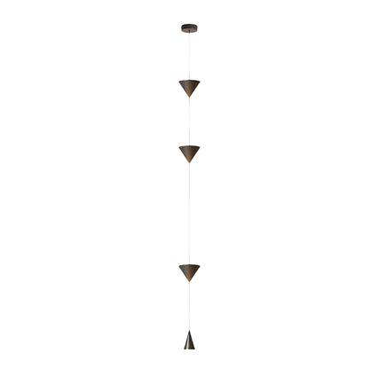 Colonna | Architecturale Vloer Tot Plafond Lamp – Minimalistisch Design Met Kegelvormige Led-Elementen
